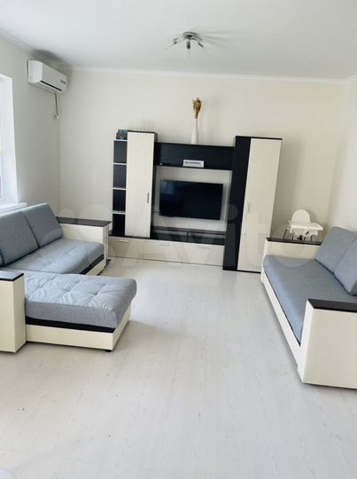 Квартира-студия, 33 м², 2/3 эт.