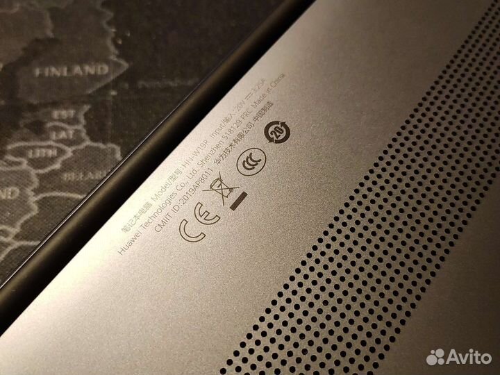 Huawei matebook 13 amd ryzen 5 16/512ггб