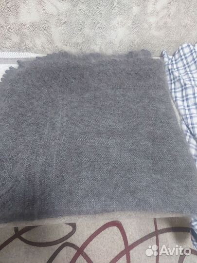 Пуховый платок шаль