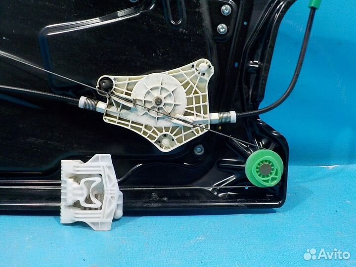 Стеклоподъемник передний правый land rover Discove