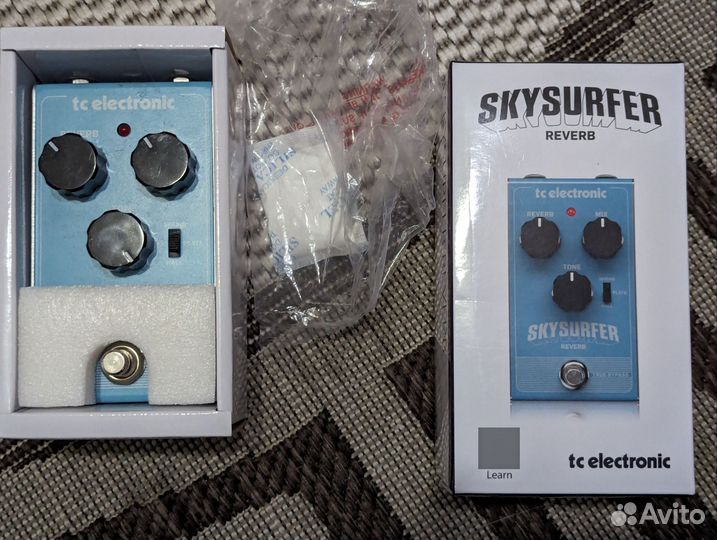 Гитарная педаль TC electronic skysurfer Reverb