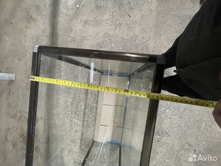 Витрина торговая (стеклянная)