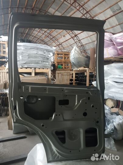 Двери задние Chevrolet Niva с 2009г новые (Ваз)