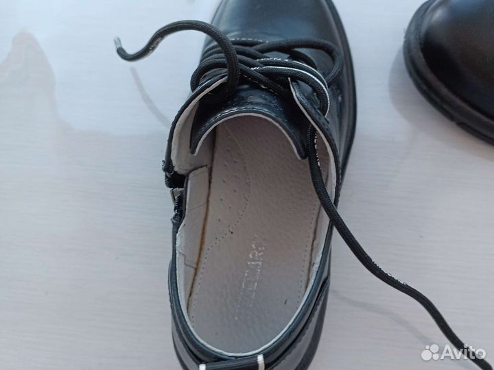 Ботинки осенние для девочки 33 размер