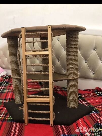 Когтеточка домик для кошки новая