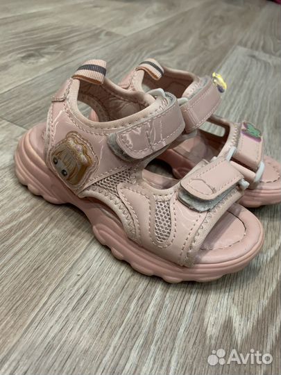 Сандали для девочки 26