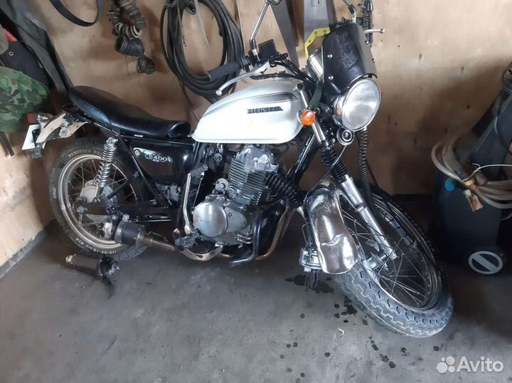 Honda cb400ss-e