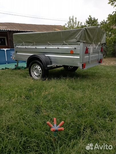 Автоприцеп легковой