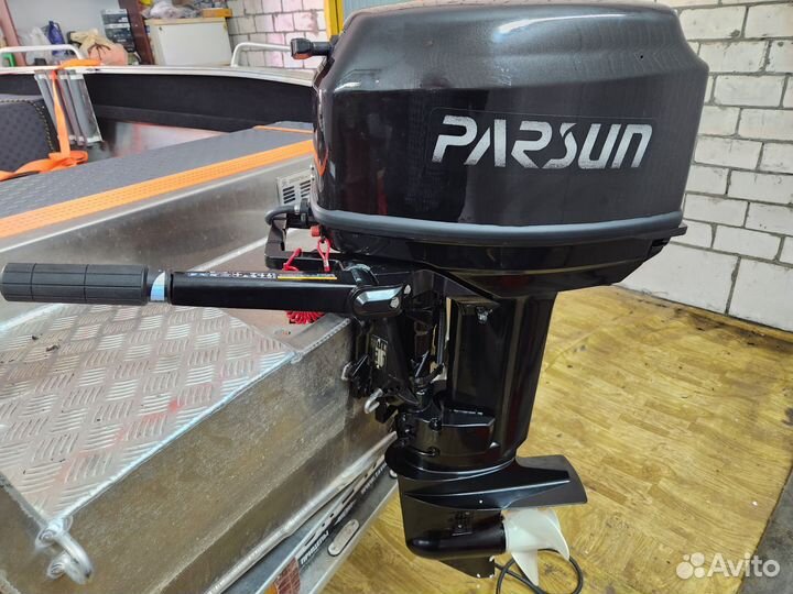 Продам лодку