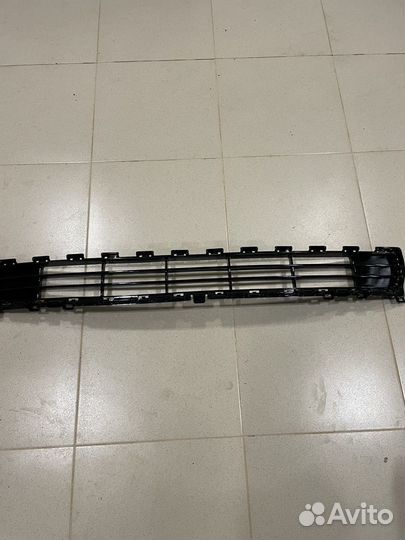 Нижняя решетка радиатора kia sportage 4