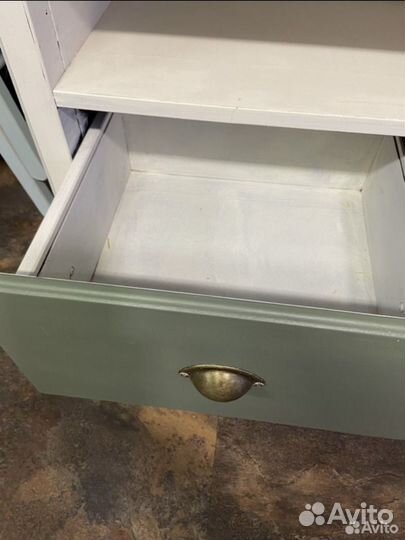 Журнальный столик из массива дерева