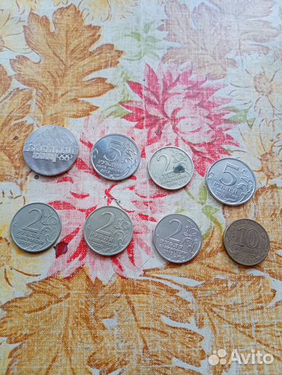 Юбилейные монеты России.лот