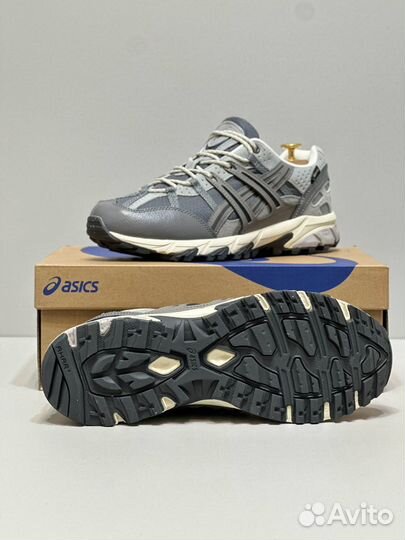 Кроссовки asics gore-TEX (42)