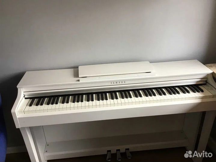 Цифровое пианино Yamaha Clavinova CLP 625