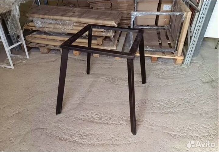 Подстолье металлическое