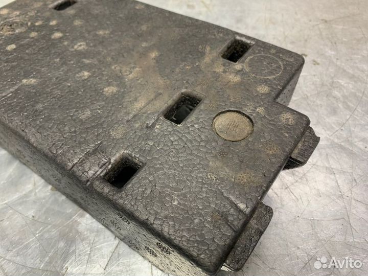 Кронштейн (сопут. товар) Volkswagen Golf Vi