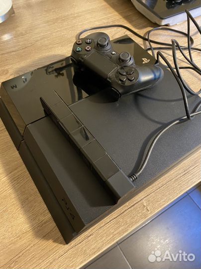 Sony PS4 с playstation camera