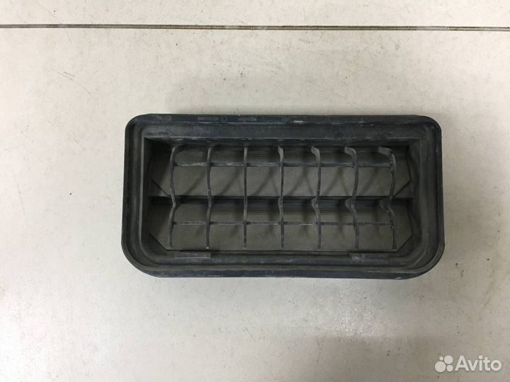 Решетка вентиляционная Volkswagen Jetta 5K 2011