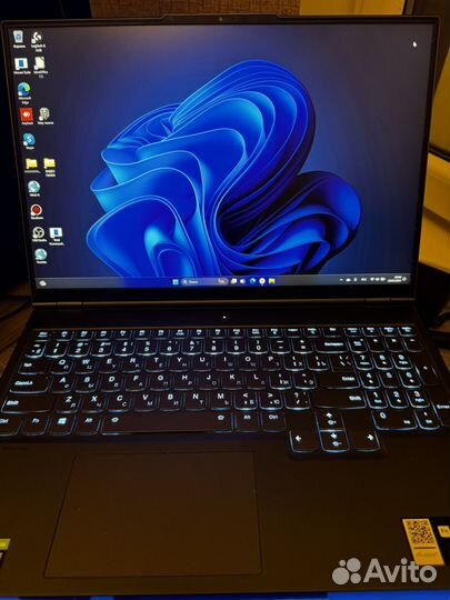 Игровой ноутбук Lenovo Legion 7 (16ITHg6)