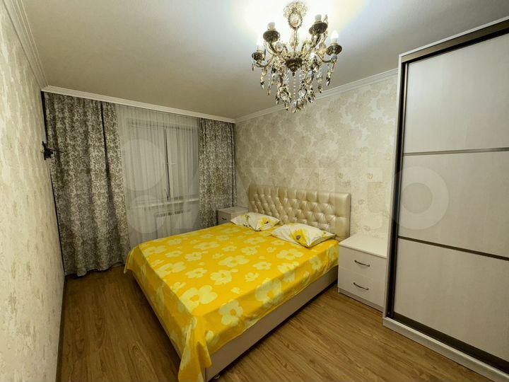 2-к. квартира, 65 м², 5/9 эт.