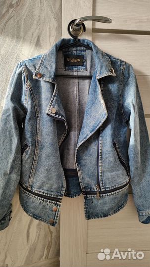 Джинсовая куртка