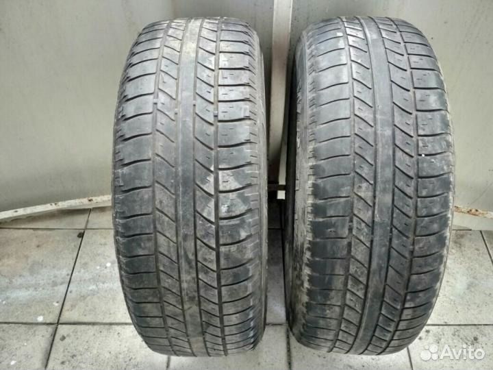 Goodyear Wrangler HP All Weather 235/65 R17