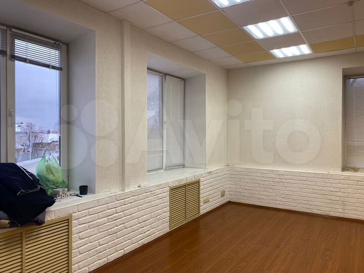 Сдам офис в БЦ Чайка