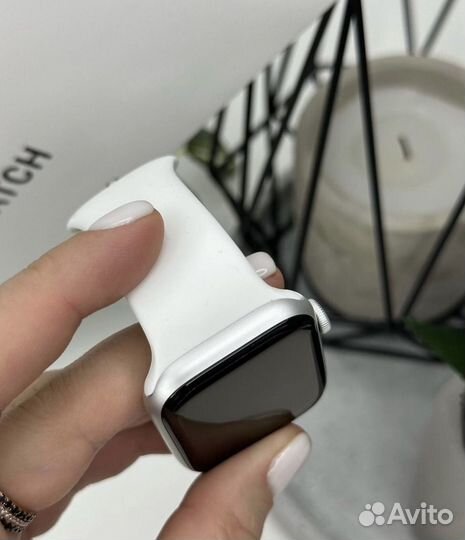 Часы apple watch SE 44mm Nike версия