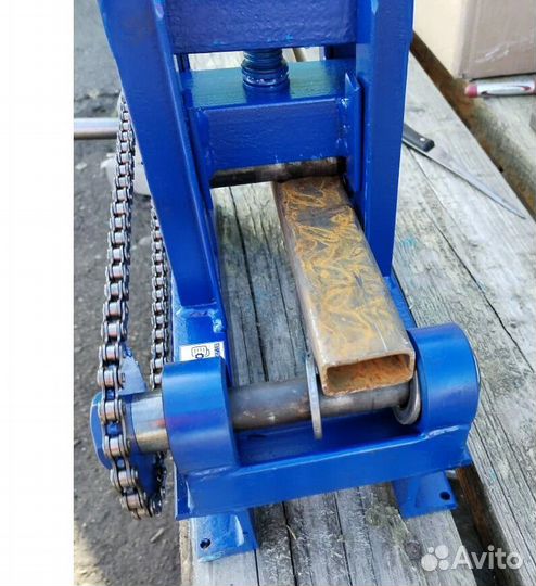 Трубогиб роликовый