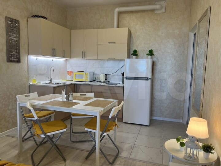 2-к. квартира, 70 м², 10/16 эт.