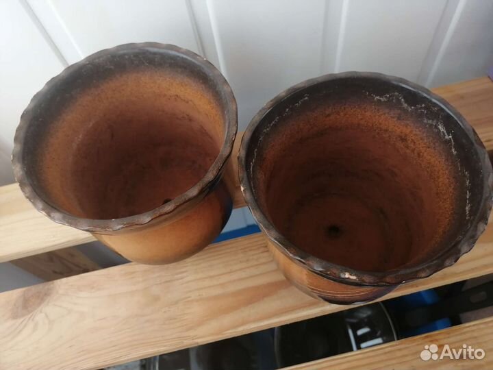 Горшок для цветов 2шт. (Цена за все)