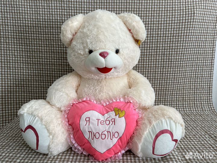Плюшевый медведь