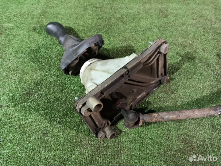 Кулиса кпп Renault Logan седан 1.4 2012