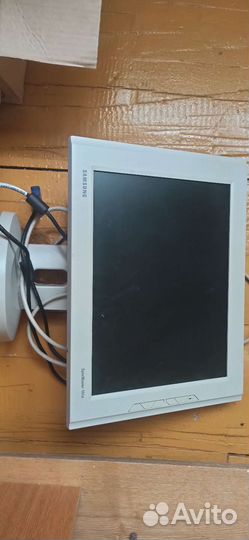 Монитор samsung