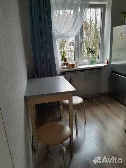 Кухонный стол бу