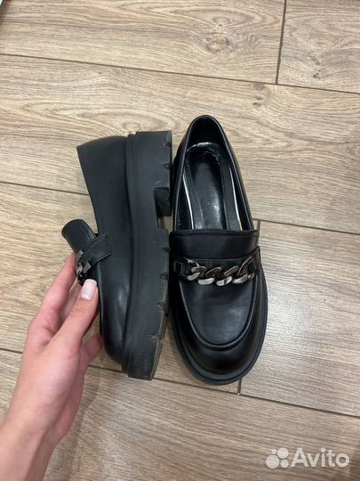 Лоферы женские 36 размер