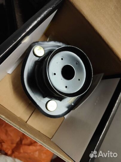 Опора переднего амортизатора Ram 1500