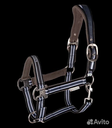 Недоуздок на лошадь