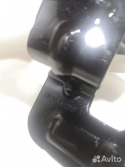 Внутреннее крепление крыла переднего левого Jaguar