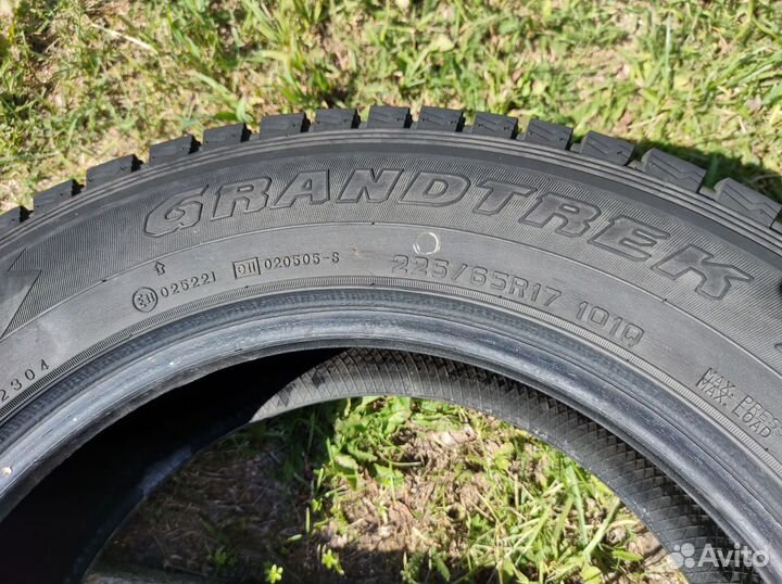 Dunlop Grandtrek SJ6 225/65 R17