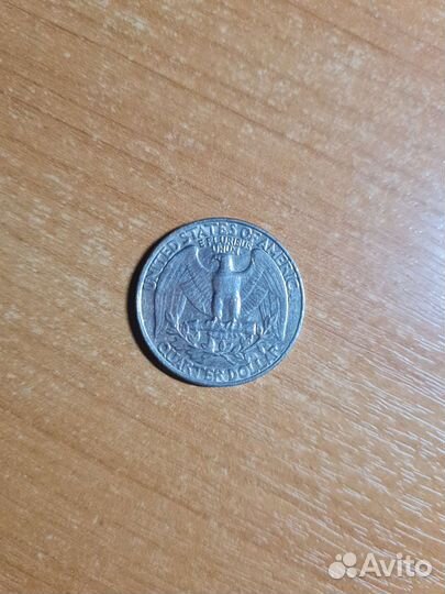 Монета Liberty Quarter Dollar