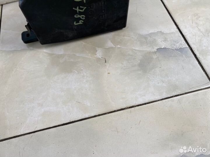 Блок предохранителей подкапотный Hyundai Tucson JM