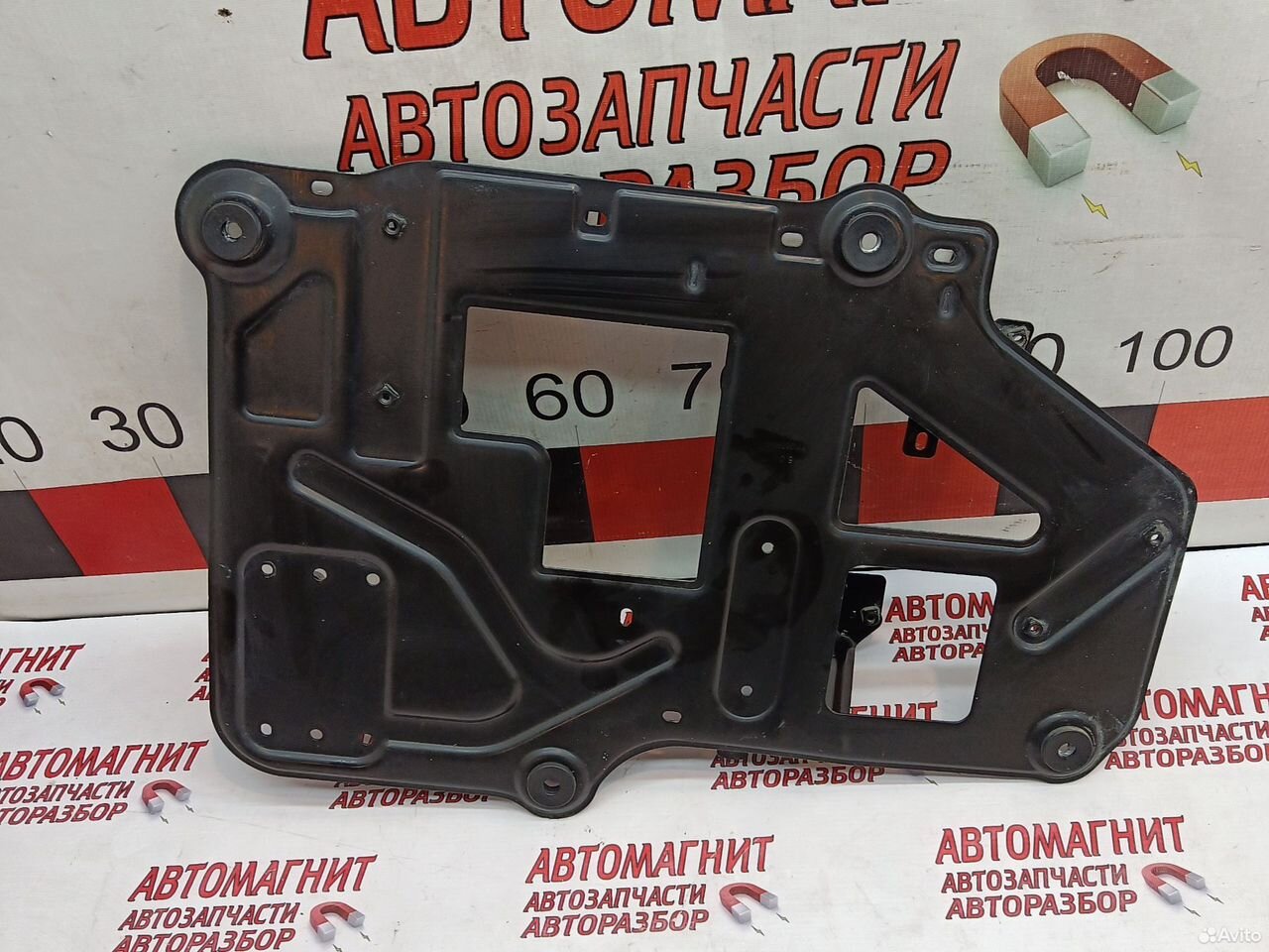 Кронштейн блока подогрева PTC Воях Фри