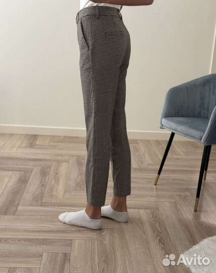 Брюки Uniqlo