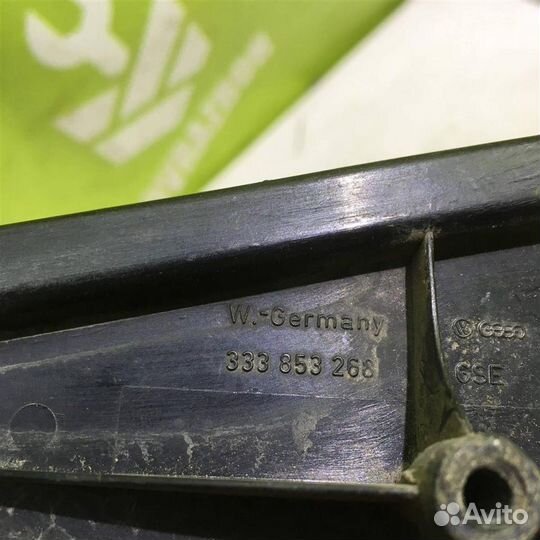 Накладка двери задней правой Фольксваген Пассат