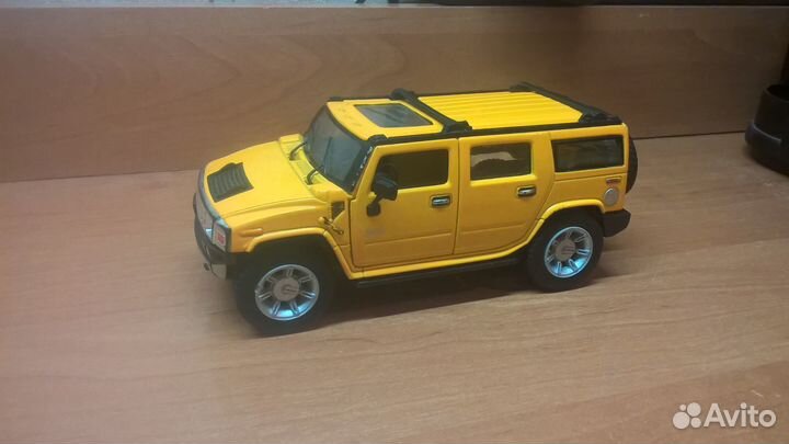 Коллекционные модели автомобилей: Hummer, audi