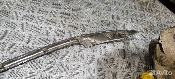 Молдинг бампера Kaptur (2016) зад б\у (арт. 858328468R)