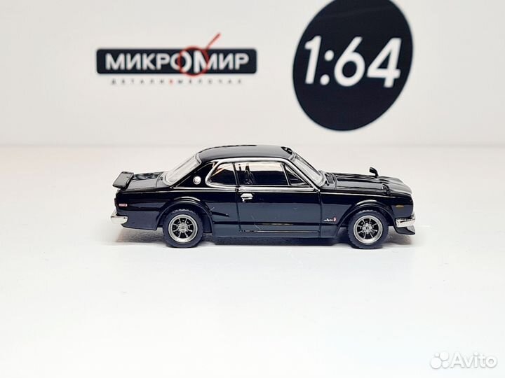 Модель Tarmac 1/64 Skyline 2000GT-R Черный