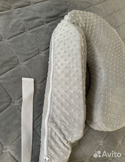 Подушка для кормления loona