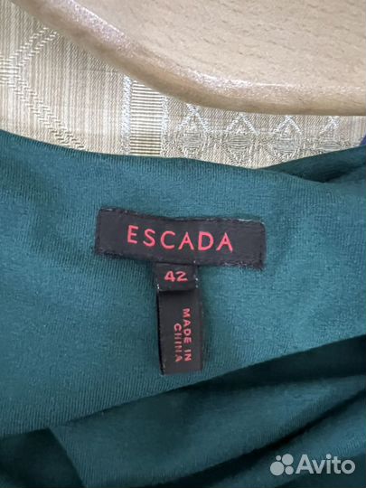 Платье escada